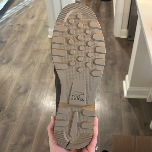 Men’s Sorel blackened brown boots - Picture 3 of 4